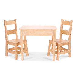 m&D Table and chairs light wood